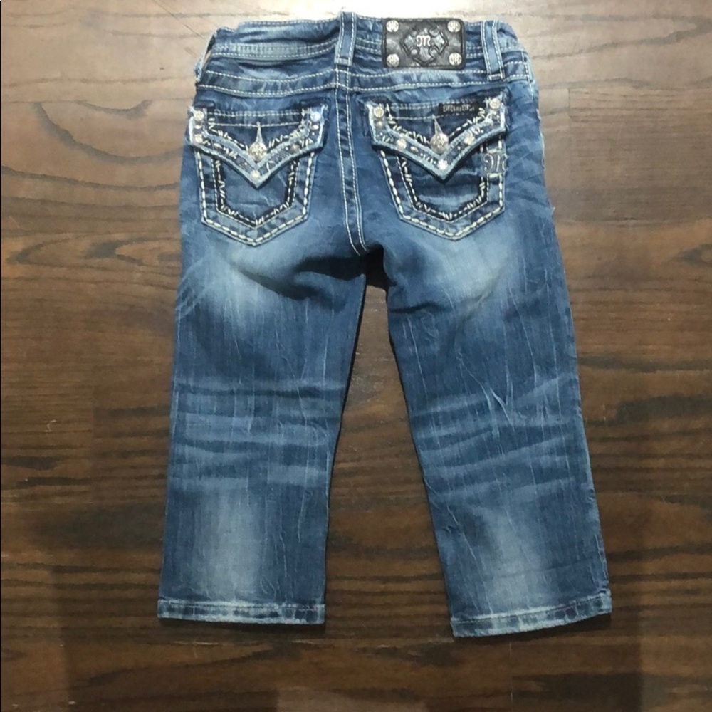Size 8 Capri Length Miss Me Jeans